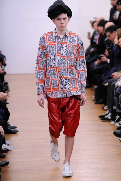 Look 13
